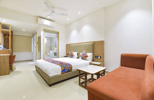 Jabalpur Hotel | FabHotel Prime Surya