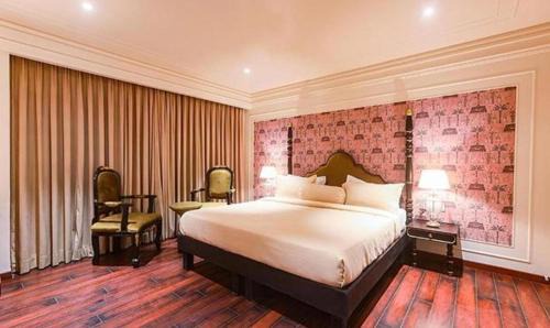 Green Park Hotel | FabHotel Prime The Seven Seeds