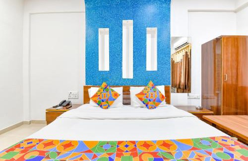 Ellis Bridge Hotel | FabHotel Raj Ratna - Nr Ashram Road