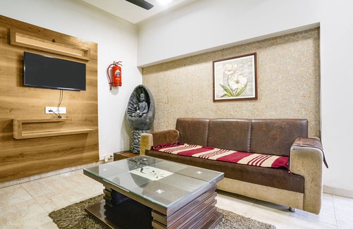 Ahmedabad Hotel | Fabhotel Ratna Palace