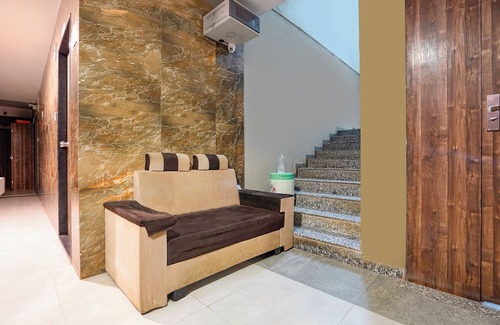 Gandhinagar Hotel | Fabhotel Relax