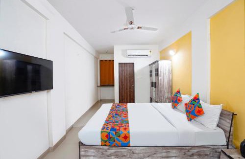 Gandhinagar Hotel | FabHotel Relax - opp Hotel Leela