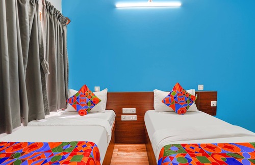 Bengaluru Hotel | Fabhotel Rlv Green Palace