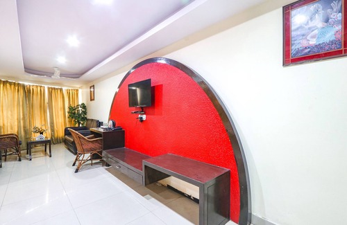 Lakdi Ka Pul Hotel | Fabhotel Royal Residency Ii