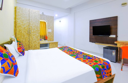 Pirangut Hotel | Fabhotel Saiba Residency