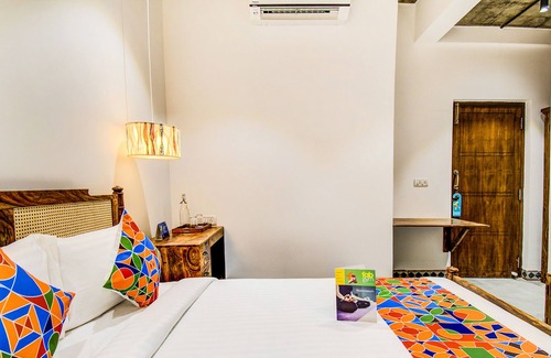 Indiranagar Hotel | Fabhotel Sanctuary Suites