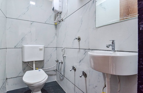 Ahmedabad Hotel | Fabhotel Shree