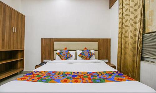 Bhopal Hotel | FabHotel Silver Inn I