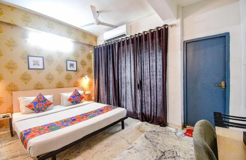 Ballygunge Hotel | FabHotel Silver Key kalighat