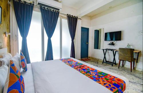 Ballygunge Hotel | FabHotel Silver Key kalighat