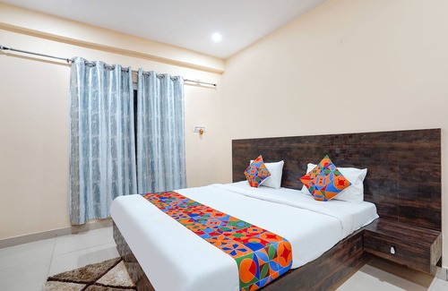 Kakarmatha Hotel | Fabhotel Sk Residency