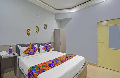 Hyderabad Hotel | Fabhotel Smart