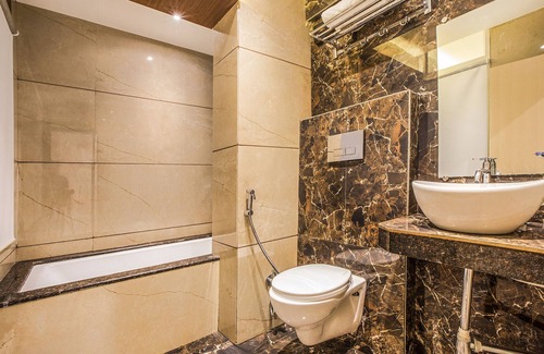 Kandivali Hotel | FabHotel Spring inn