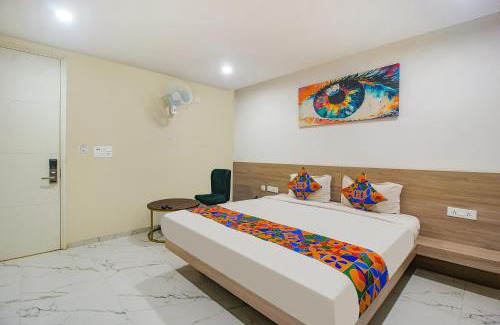 Miyapur Hotel | FabHotel SSR Fern Suites - 100M from GSM Mall Madeenaguda