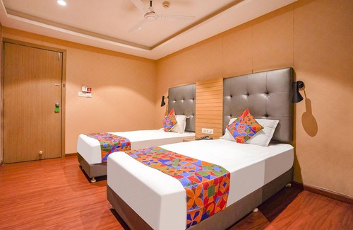 Chennai Hotel | Fabhotel The Banyan