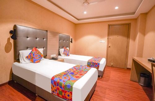 Chennai Hotel | Fabhotel The Banyan