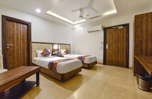 Jhotwara Hotel | Fabhotel The Palm