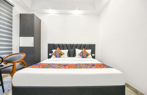 Faridabad Hotel | FabHotel The Premium Villa