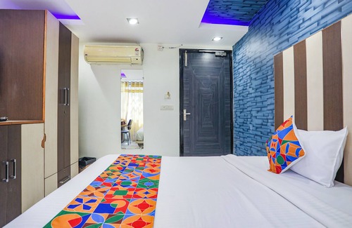 Patel Nagar Hotel | Fabhotel Trio Continental