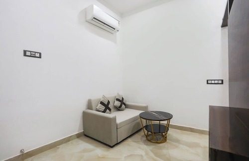 Kakarmatha Hotel | Fabhotel Varanasi Suites