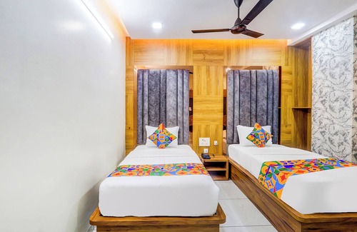 Rajahmundry Hotel | Fabhotel Vishnu Grand