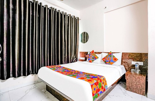 Wakad Hotel | Fabhotel Wakad Villa