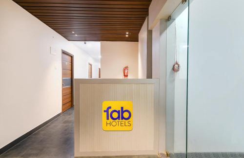 Serilingampally Hotel | FabHotel Yendluri's Abode