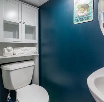 Downtown Baltimore Apartment | Fabian's Place