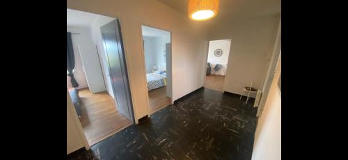 Saint-Gaudens Apartment | Fabuleux T3 climatisé de 85 m2, situé au calme avec grand parking gratuit privé ,Fibre wifi