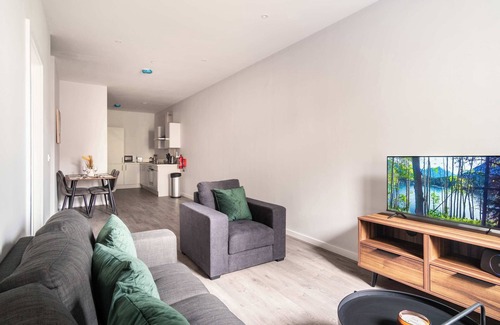 Crosby Apartment | Fabulous 2 Bed Apartment in Waterloo, Liverpool