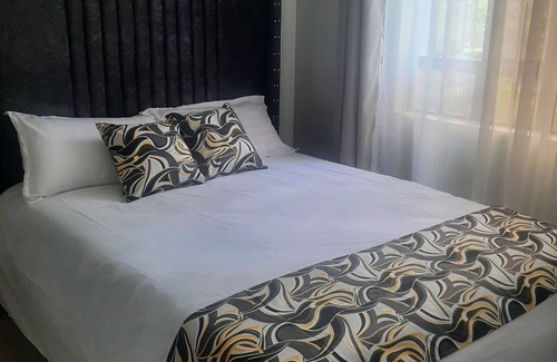 Kenya Other | Fabulous 2-bedroom farmhouse in Chavakali