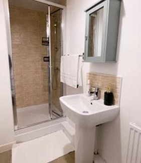 Coventry Apartment | Fabulous 2bedroom flat