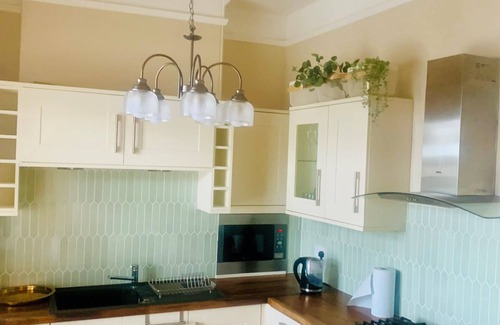 Saltburn-by-the-Sea Apartment | Fabulous 3 Bedroom Apartment Town Centre