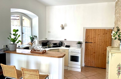 Eymet House | Fabulous 9-Bed House in Eymet