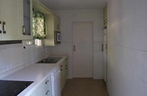 La Azohia Ski Chalet | Fabulous and spacious beach chalet