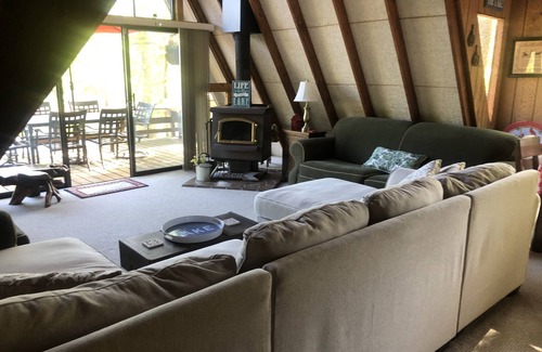 Innsbrook Cabin | Fabulous chalet surrounded by a lake with rocked shoreline for water fun!