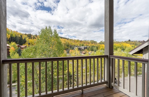 Mountain Village Condo | Fabulous condo close to Chair lifts 1 and 10 in Meadows Area