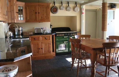 Malborough Cottage | Fabulous cottage near Salcombe with views, pet-friendly and secluded garden