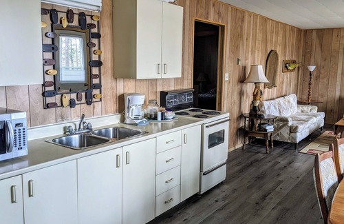 Nipissing Cottage | Fabulous Cottage on the Best Sand Beach in Ontario
