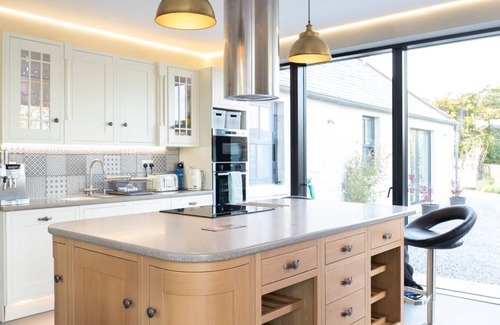 Dumfries Cottage | Fabulous Cottage with stunning views, with large hot tub