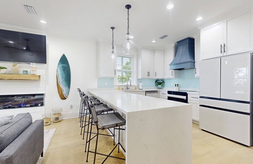 Dauphin Island House | Fabulous Gulf view duplex that is walking distance to restaurants and beach