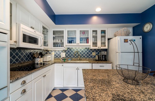 Spinnaker Beachhouses House | Fabulous Home - Lagoon/Golf Views! Walk to Beach/Pools/Golf/Dining! Amenity Cards!