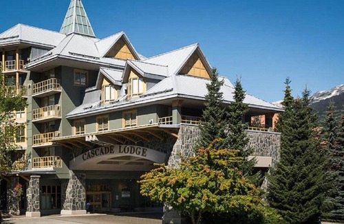 Whistler Cay Heights Apartment | Fabulous Mountain View Studio with pool & hot tub at Cascade Lodge