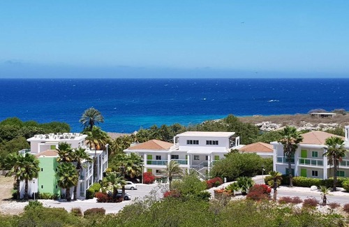 Piscadera Apartment | Fabulous Ocean View Apartment in Secure Resort, 5 min Walk to Beaches & Restaurants