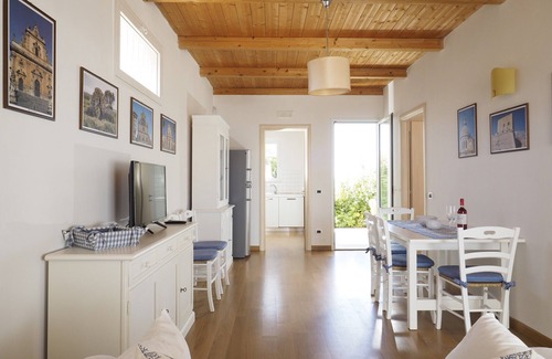 Scicli Villa | Fabulous seafront villa in Donnalucata, Sicily