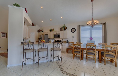 Windsor Palms Villa | Fabulous Vacation Villa with Pool and Spa, minutes from Disney World!