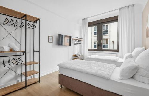 Kostheim Apartment | FABYLOUS Homes City Apartment I Gruppen I Waschtrockner I Balkon I belebte Lage