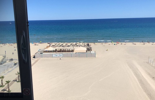 Mediterranee Apartment | Face à la Mer Pour 4pers, Wifi Bbox, Parking Privé, Loggia vue sur le Canigou
