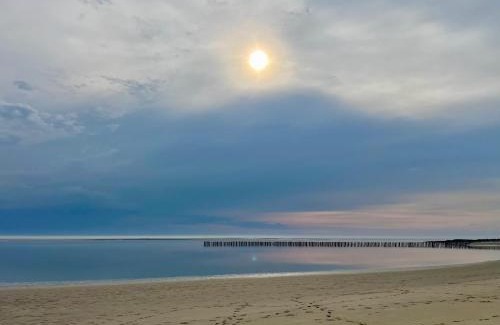 Berck-sur-Mer Apartment | FACE MER PIEDS DANS L'EAU DUPLEX 4 Chambres 155 M2 8-12 personnes
