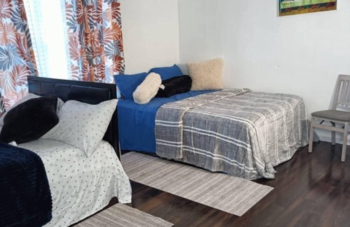 Newark House | Fada Guest House 38 Yates Ave Newark NJ